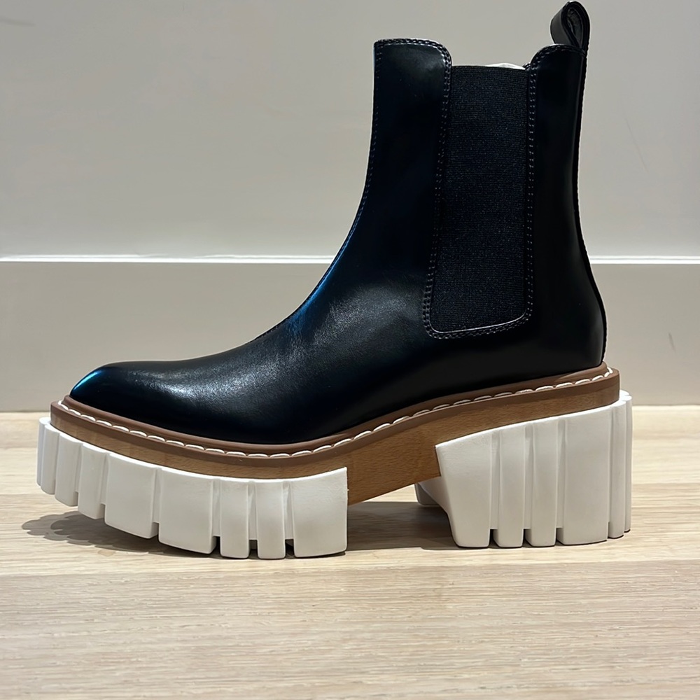 Stella McCartney size 39 black Emilie boots NIB
